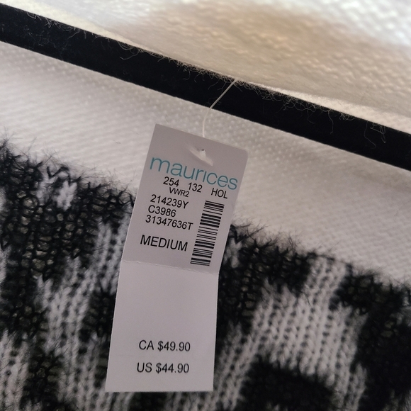 Maurices geo‎ fair isle turtle neck sweater fuzzy eyelash trim detail Medium - Picture 5 of 8